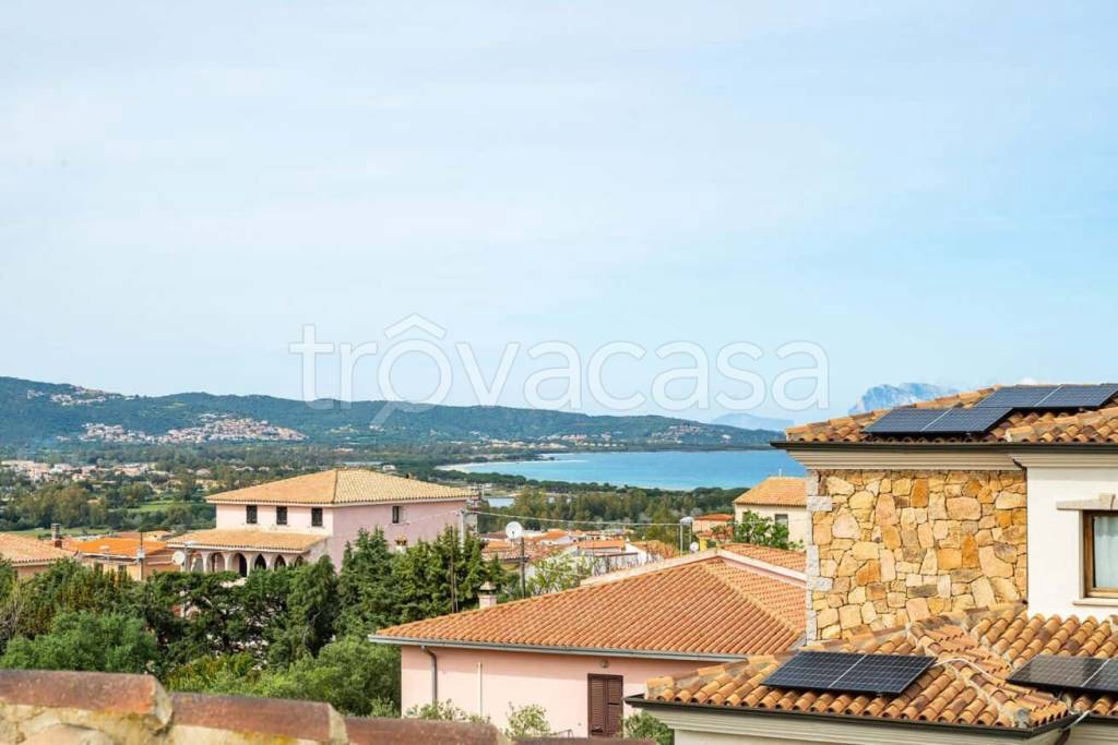 appartamento in affitto a Budoni in zona Tanaunella