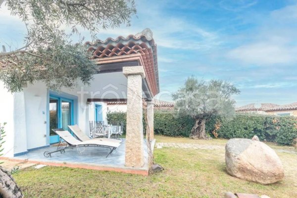 casa indipendente in affitto a Budoni in zona Agrustos