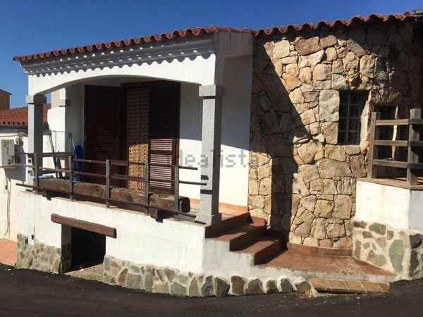 appartamento in affitto a Budoni