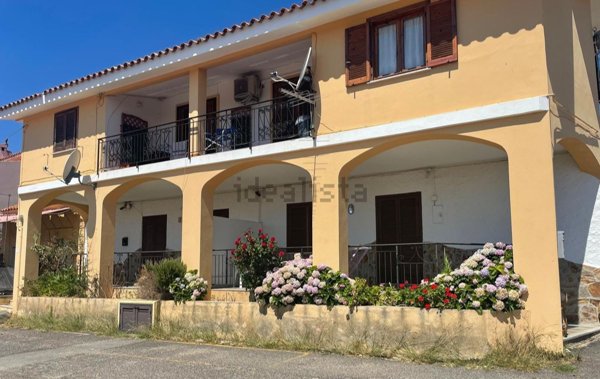 appartamento in affitto a Budoni in zona Malamorì