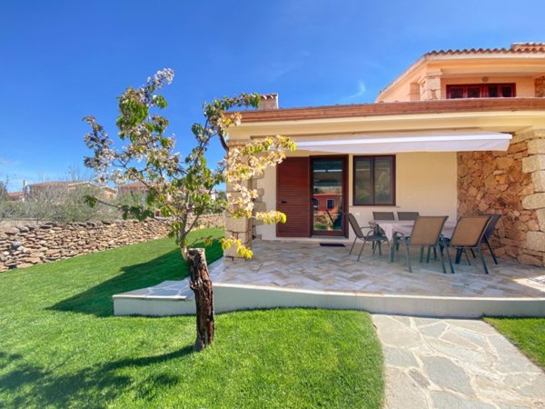 casa indipendente in affitto a San Teodoro(SS) in zona La Cinta