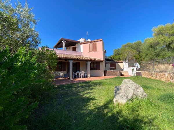 casa indipendente in affitto a San Teodoro(SS)
