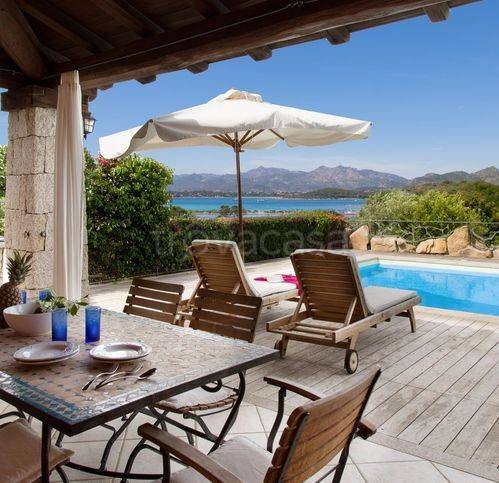 casa indipendente in affitto a San Teodoro(SS) in zona Capo Coda Cavallo