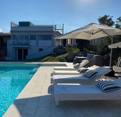 casa indipendente in affitto a San Teodoro(SS) in zona Monte Petrosu