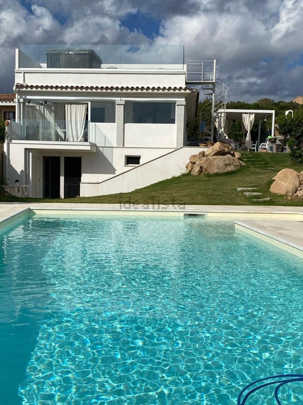 casa indipendente in affitto a San Teodoro(SS)