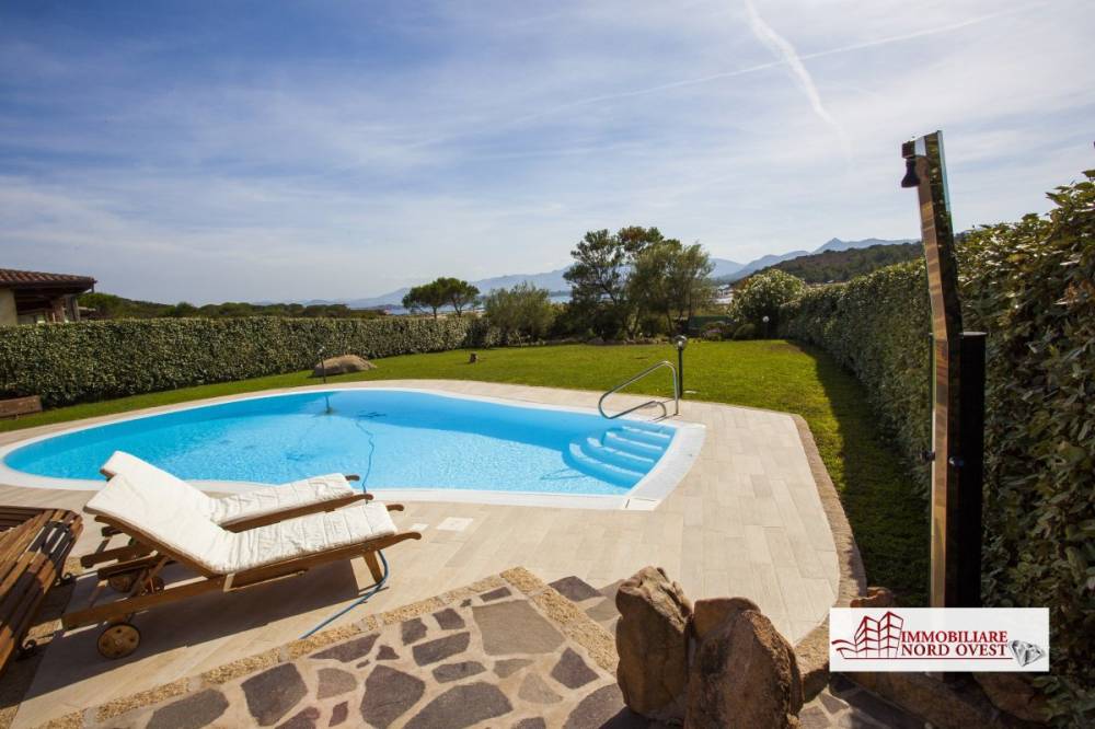 casa indipendente in affitto a San Teodoro(SS) in zona Capo Coda Cavallo