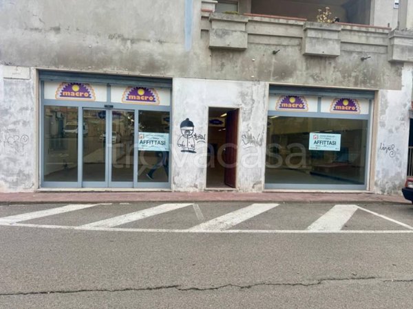 negozio in affitto a Macomer