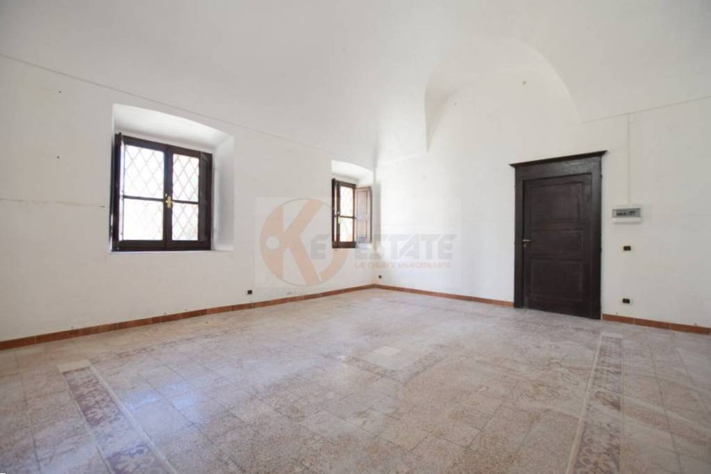 negozio in affitto a Nuoro