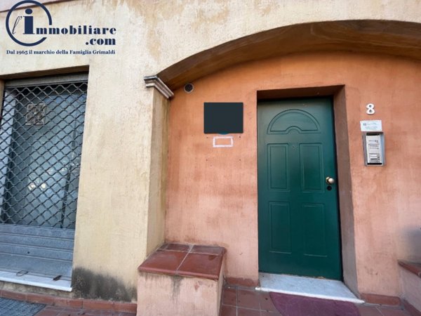 appartamento in affitto a Tortolì in zona Centro Storico