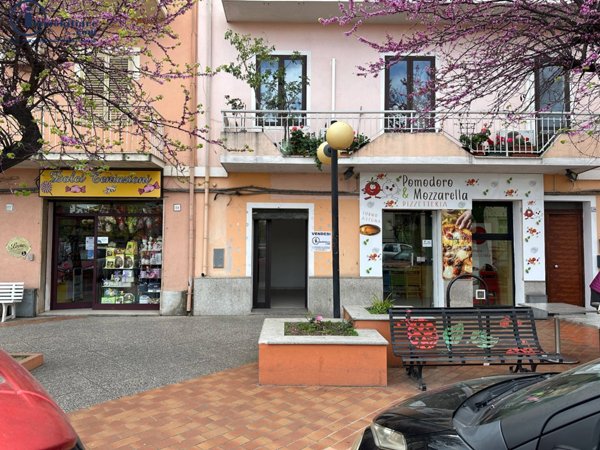 locale commerciale in affitto a Tortolì in zona Centro Storico