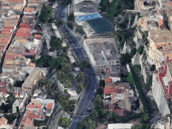 intera palazzina in affitto a Cagliari in zona Castello