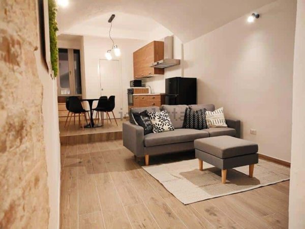 appartamento in affitto a Cagliari in zona Marina