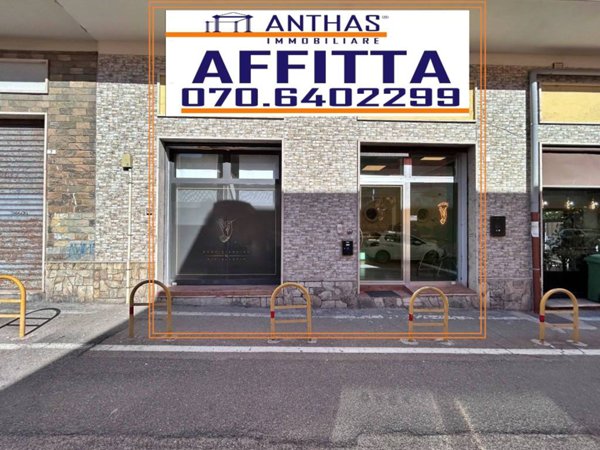 negozio in affitto a Cagliari in zona Villanova