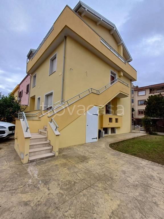 appartamento in affitto a Cagliari in zona Pirri