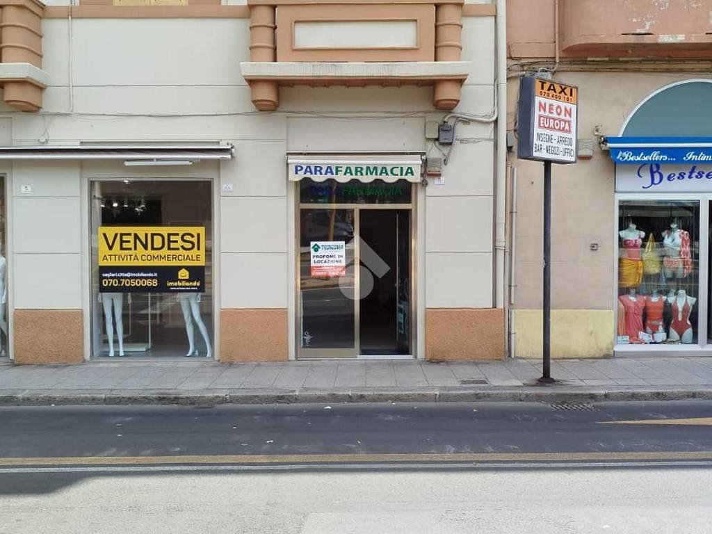 negozio in affitto a Cagliari in zona Villanova