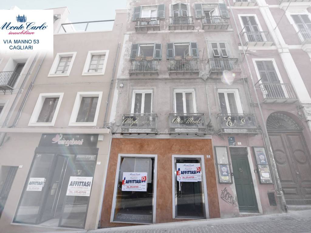negozio in affitto a Cagliari in zona Marina