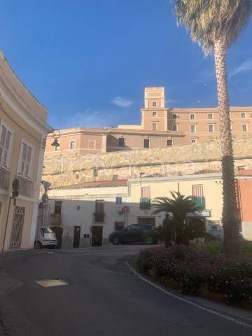 monolocale in affitto a Cagliari in zona Marina