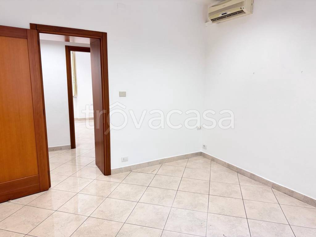ufficio in affitto a Cagliari in zona Tribunale