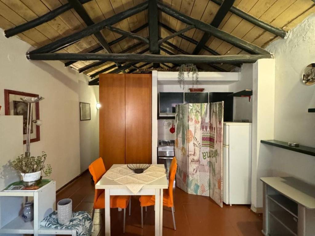 appartamento in affitto a Cagliari in zona Villanova