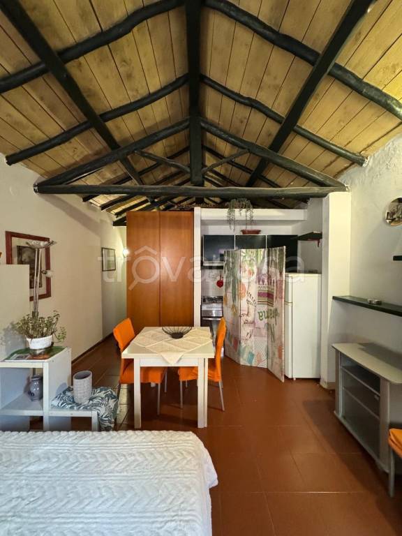 appartamento in affitto a Cagliari in zona Villanova