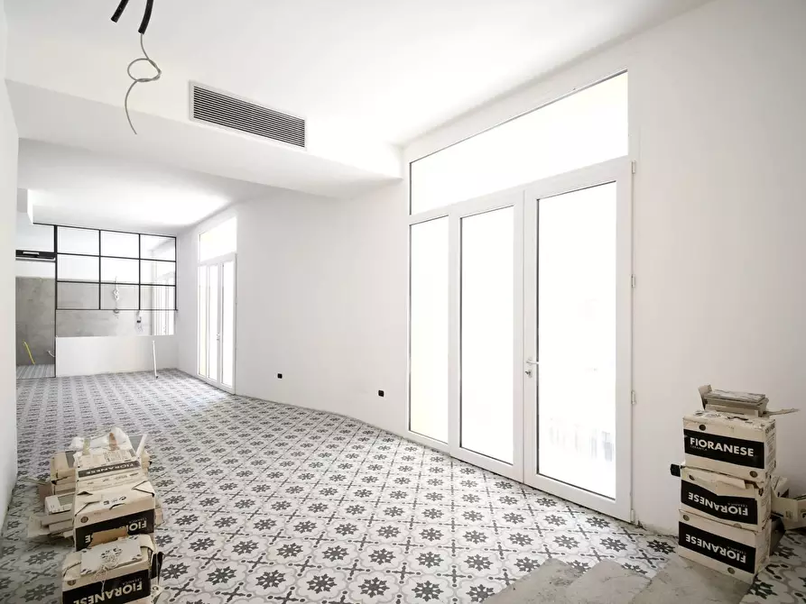locale commerciale in affitto a Cagliari
