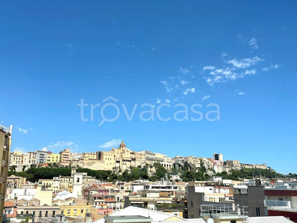 appartamento in affitto a Cagliari in zona Villanova