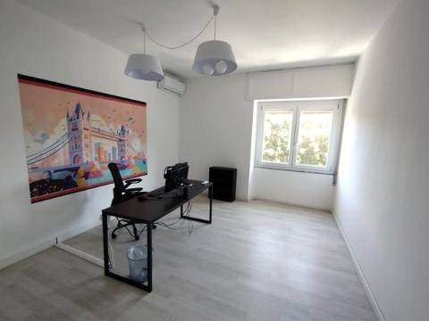 ufficio in affitto a Cagliari in zona Genneruxi