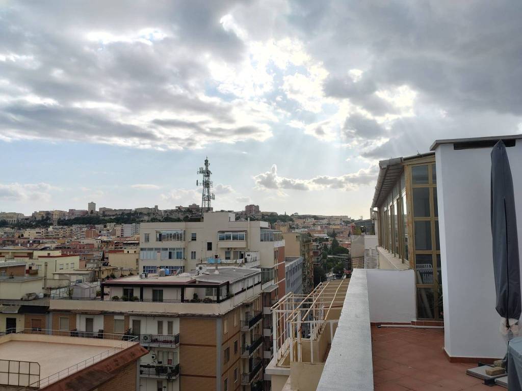 appartamento in affitto a Cagliari in zona Genneruxi