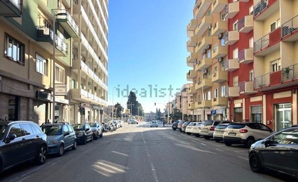 negozio in affitto a Cagliari in zona San Benedetto