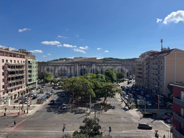 ufficio in affitto a Cagliari in zona Tribunale