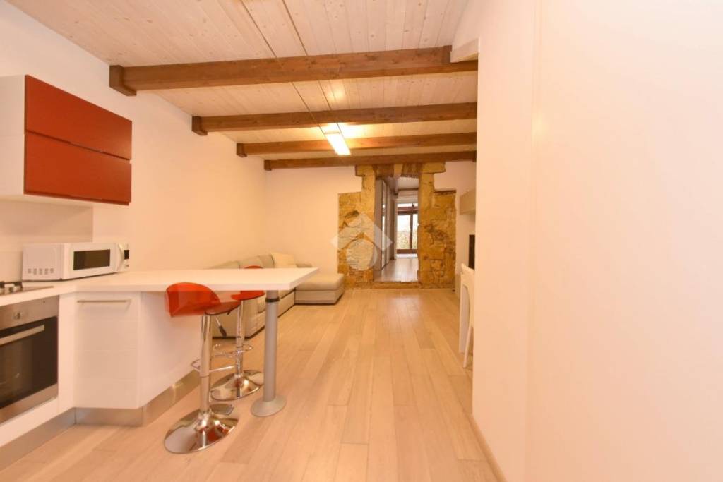 appartamento in affitto a Cagliari in zona Marina
