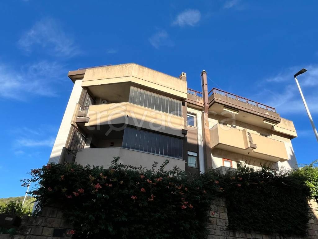appartamento in affitto a Cagliari in zona Tribunale