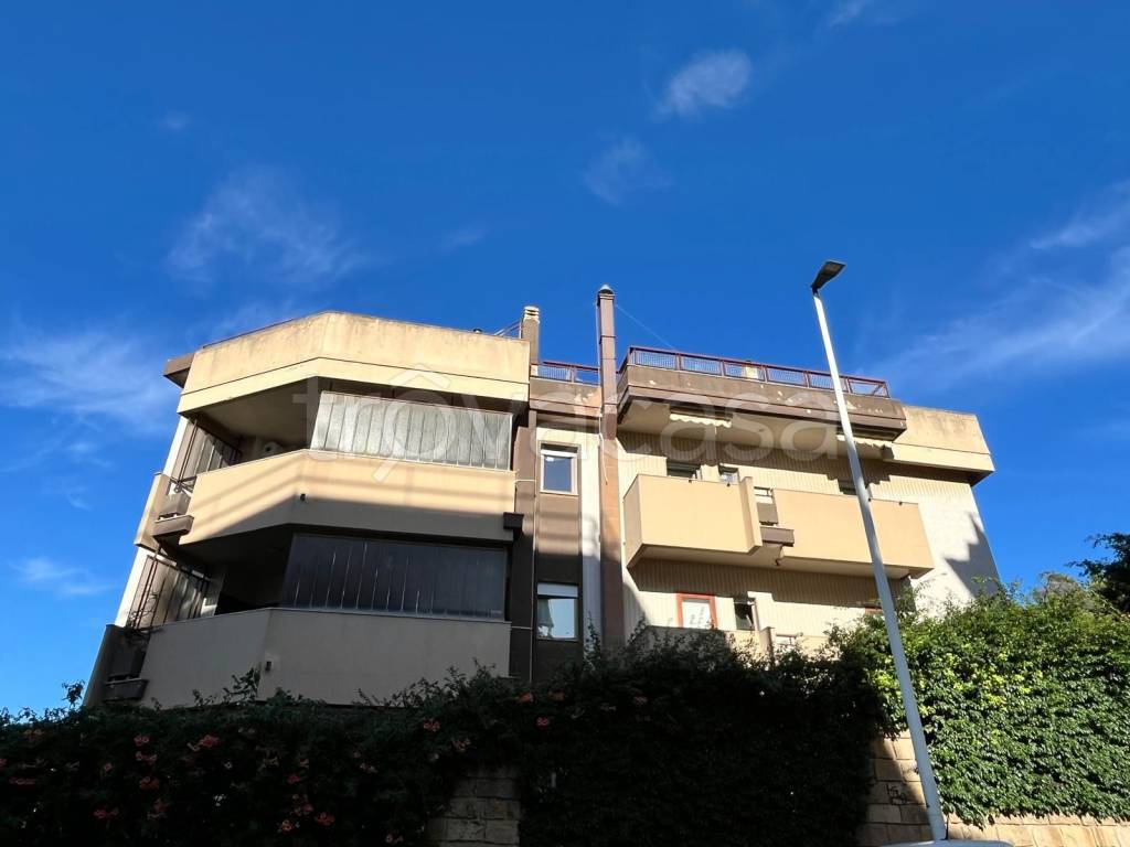 appartamento in affitto a Cagliari in zona Monte Urpinu