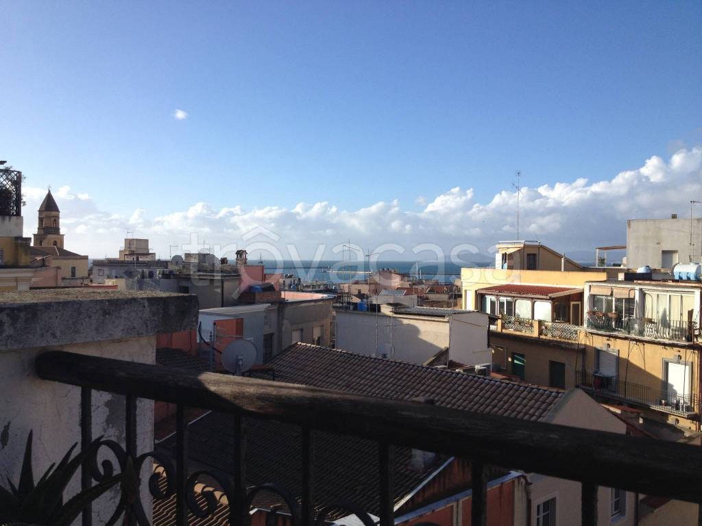 appartamento in affitto a Cagliari in zona Marina