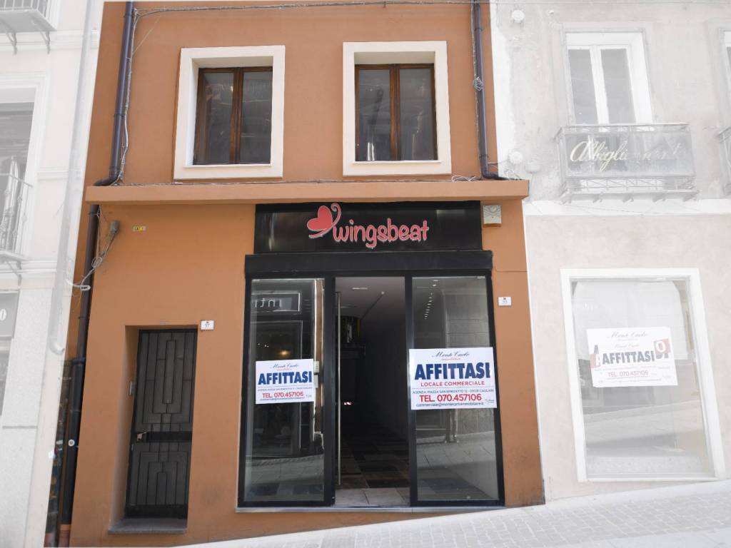 negozio in affitto a Cagliari in zona Marina
