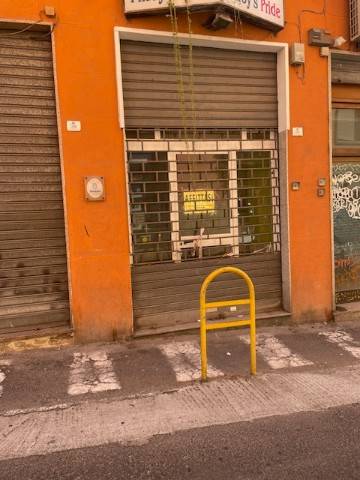 negozio in affitto a Cagliari in zona Villanova