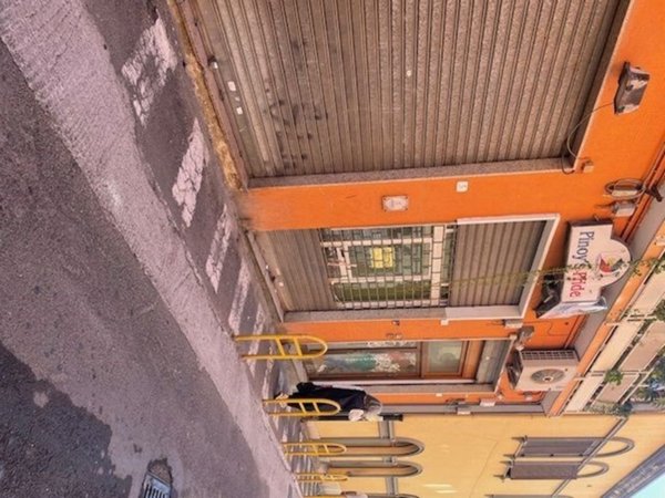 negozio in affitto a Cagliari in zona Villanova