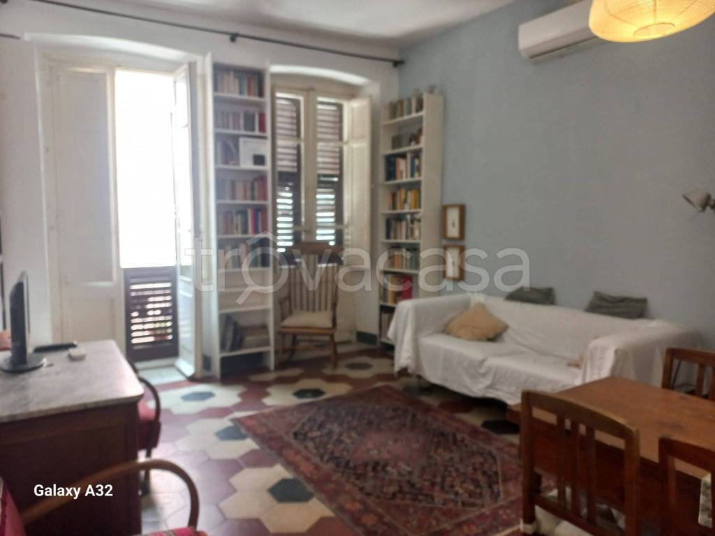 appartamento in affitto a Cagliari in zona Villanova