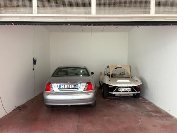 negozio in affitto a Cagliari in zona Genneruxi