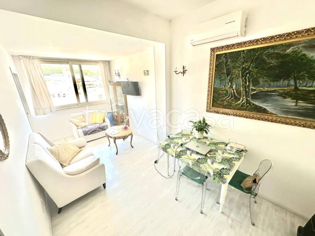 appartamento in affitto a Cagliari in zona Villanova