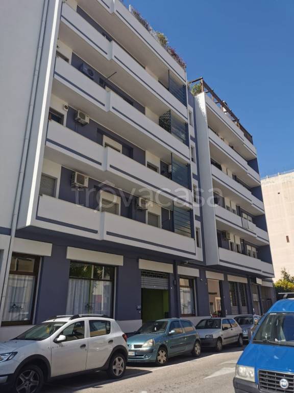 appartamento in affitto a Cagliari in zona Genneruxi