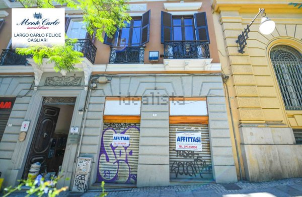 negozio in affitto a Cagliari in zona Marina