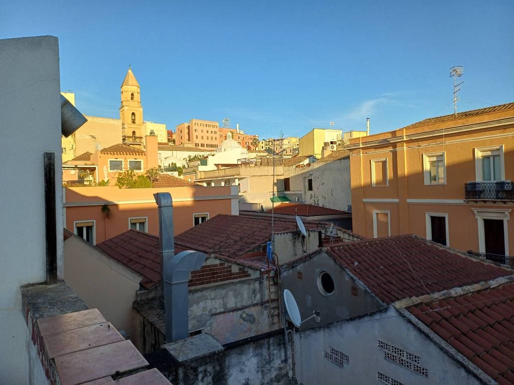 appartamento in affitto a Cagliari in zona Marina