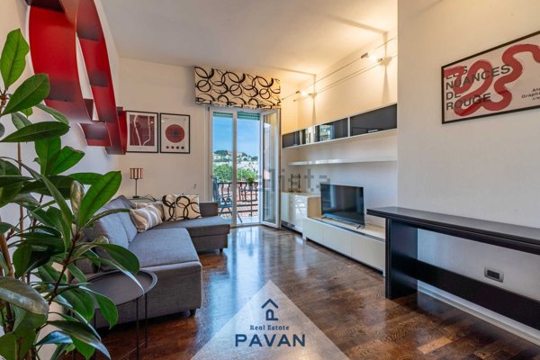 appartamento in affitto a Cagliari in zona Bonaria