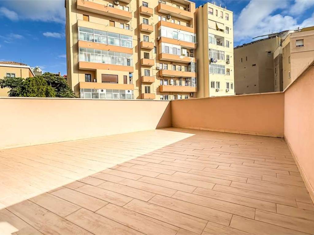 ufficio in affitto a Cagliari in zona Tribunale