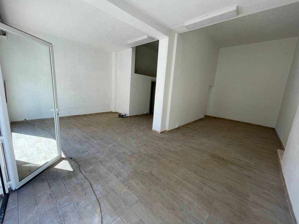 appartamento in affitto a Cagliari in zona Genneruxi