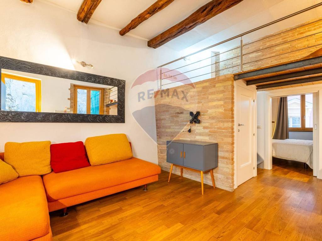 appartamento in affitto a Cagliari in zona Castello