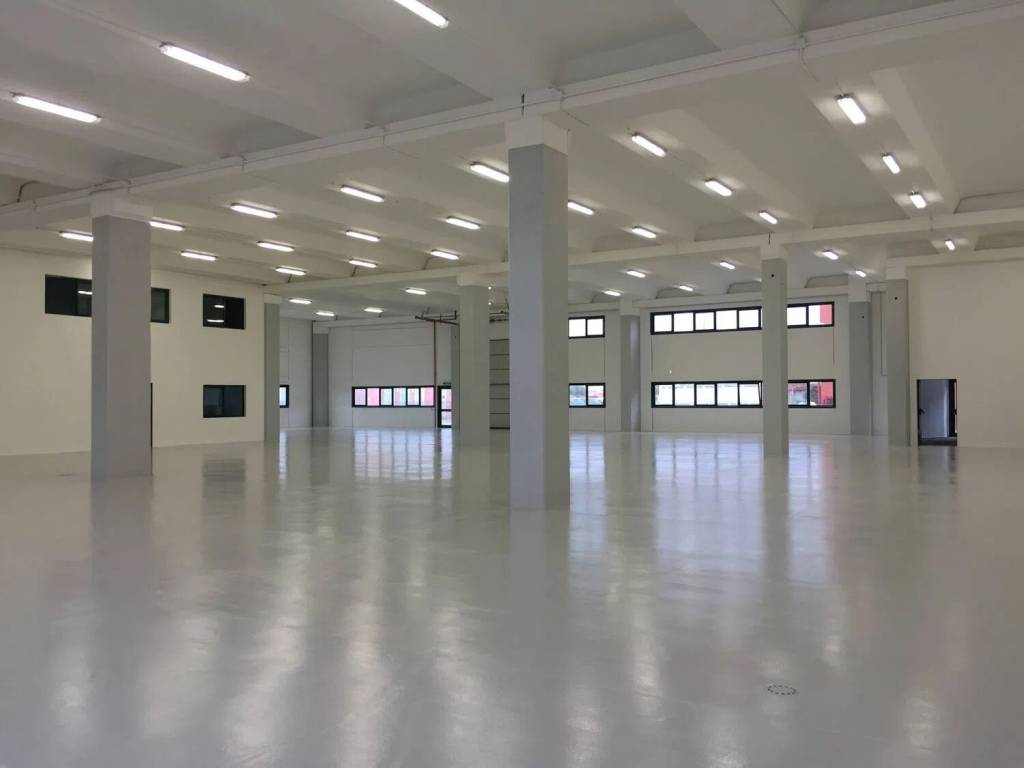 locale commerciale in affitto a Cagliari in zona Sant'Avendrace