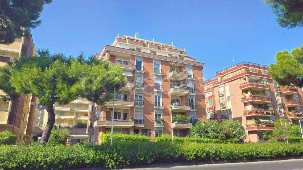 ufficio in affitto a Cagliari in zona Monte Mixi