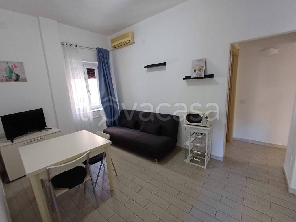 appartamento in affitto a Cagliari in zona Bonaria